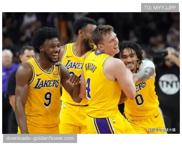 季前赛:自由人87-76战胜梦想,斯图尔特贡献24分10篮板 季前赛:自由人87-76战胜梦想,斯图尔特贡献24分10篮板